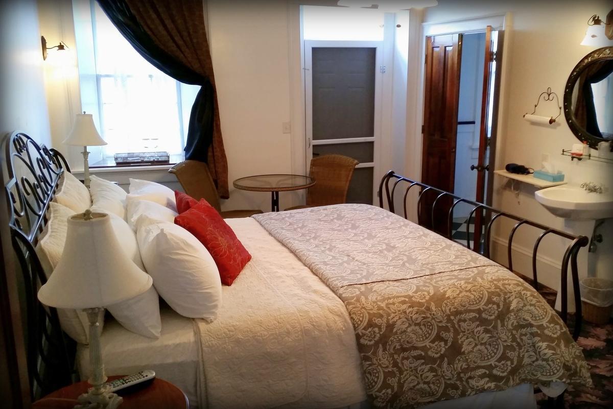 Mineral Point Hotel Dış mekan fotoğraf